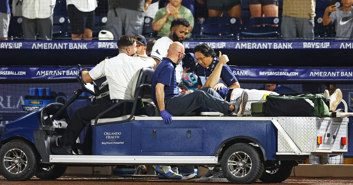 Pemain Tampa Bay Rays Hunter Bigge Dilarikan ke Rumah Sakit Setelah Terkena Bola Foul di Dugout