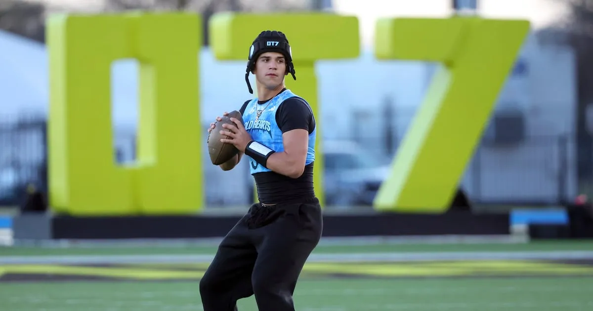 Hari Penentuan Ryder Lyons, QB Bintang 5. Inilah yang Perlu Diketahui Penggemar BYU